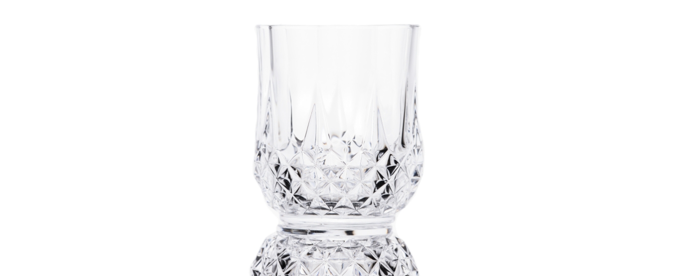 Clear crystal tumbler glass